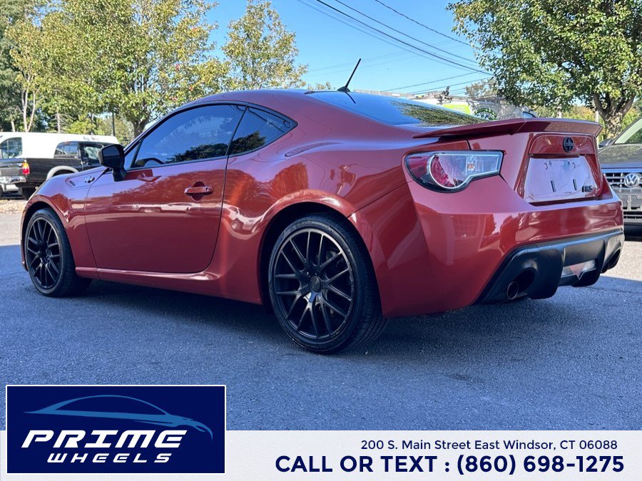 Used 2014 Scion FR-S RWD image 5