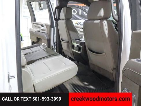 Used 2024 Chevrolet Silverado 2500 LTZ w/ LTZ Convenience Package image 15