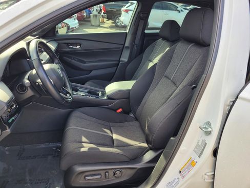 Used 2024 Honda Accord Sport image 14