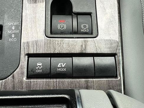 Used 2021 Toyota Highlander Platinum FWD image 36