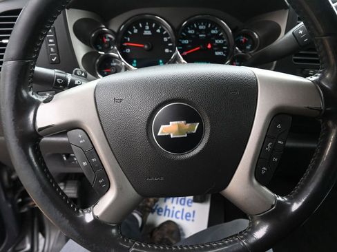 Used 2011 Chevrolet Silverado 2500 LT w/ Interior Plus Package image 46