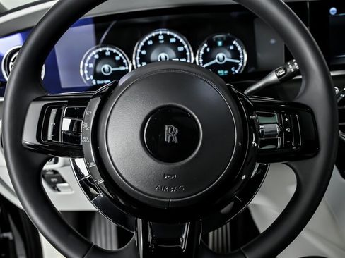 Used 2022 Rolls-Royce Ghost AWD/4WD image 27