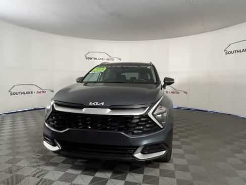 Certified 2023 Kia Sportage EX AWD/4WD image 3