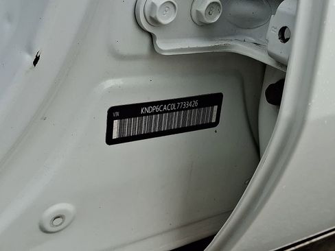 Used 2020 Kia Sportage S image 27