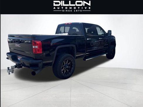 Used 2016 GMC Sierra 2500 Denali w/ Duramax Plus Package AWD/4WD image 5