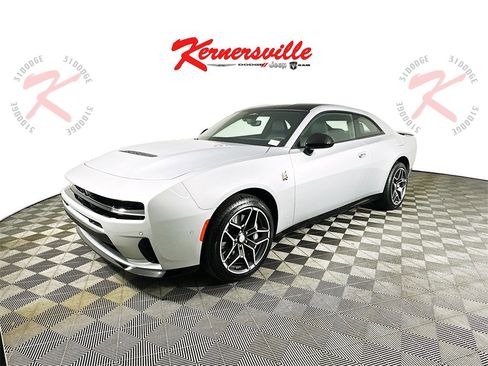 New 2026 Dodge Charger Scat Pack image 3