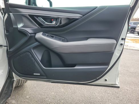 Certified 2025 Subaru Outback Onyx Edition image 20