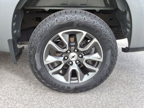 Certified 2024 Chevrolet Silverado 1500 RST AWD/4WD image 13