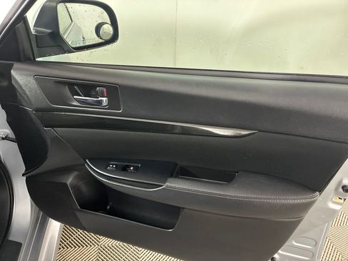 Used 2013 Subaru Legacy 2.5i Sport image 31