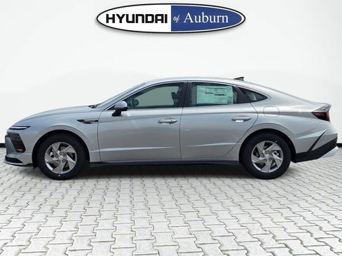 New 2026 Hyundai Sonata SE FWD image 9