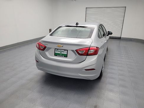 Used 2018 Chevrolet Cruze LS FWD image 7