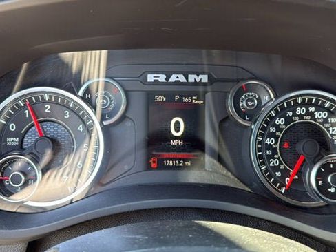 Used 2024 RAM 2500 Big Horn w/ Bed Utility Group AWD/4WD image 18