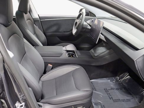 Used 2025 Tesla Model 3 Long Range image 33