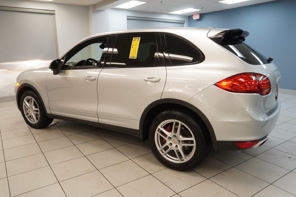 Used 2012 Porsche Cayenne AWD/4WD image 7