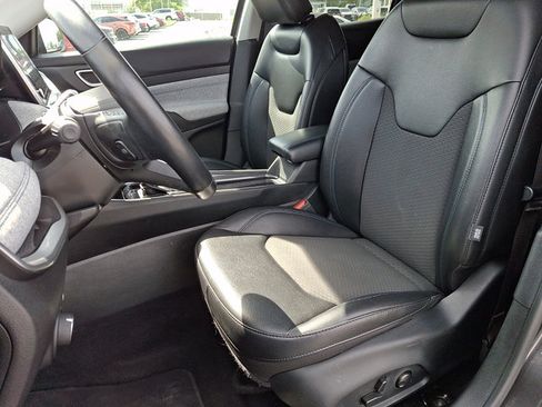 Used 2022 Jeep Compass Latitude w/ Convenience Group AWD/4WD image 13
