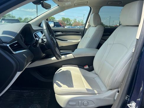 Used 2023 Buick Enclave Essence w/ Experience Buick Package AWD/4WD image 8