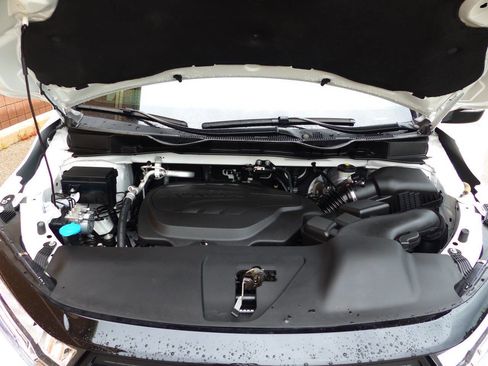 Used 2023 Honda Odyssey Sport image 13