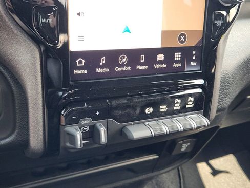 New 2026 RAM 2500 Tradesman AWD/4WD image 14