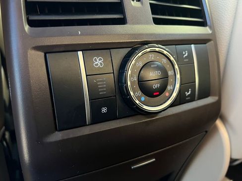 Used 2019 Mercedes-Benz GLS 450 4MATIC image 22