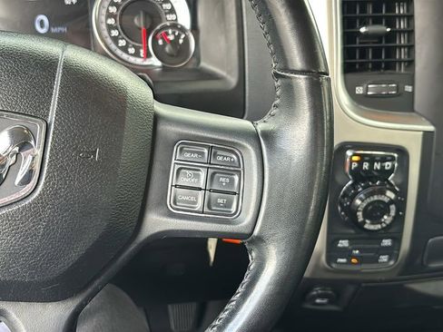 Used 2019 RAM 1500 Big Horn AWD/4WD image 18