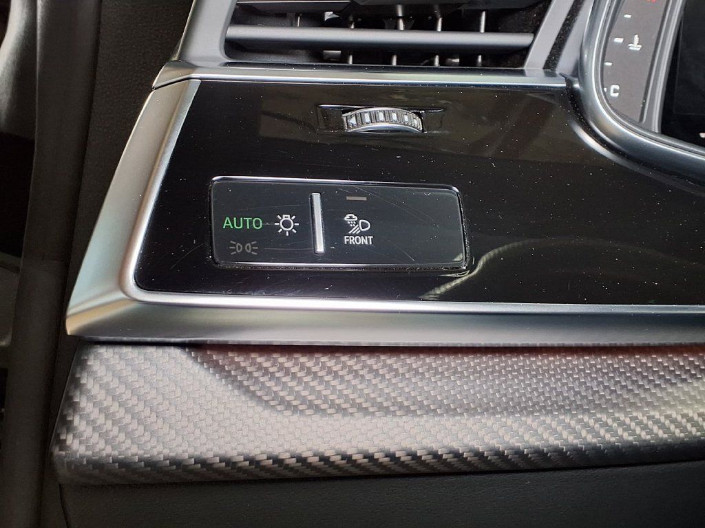 Used 2024 Audi RS Q8 AWD/4WD image 14