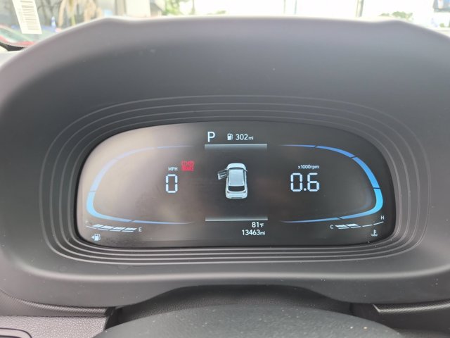 Used 2026 Hyundai Venue SEL FWD image 16