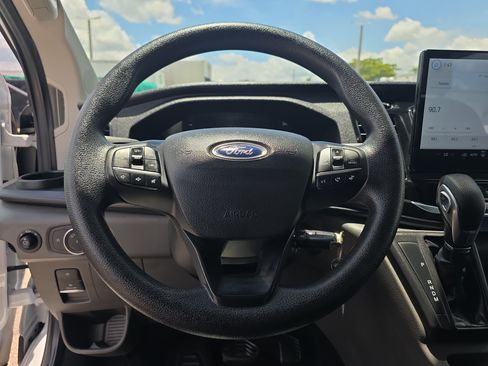Used 2024 Ford Transit 350 XLT RWD image 27
