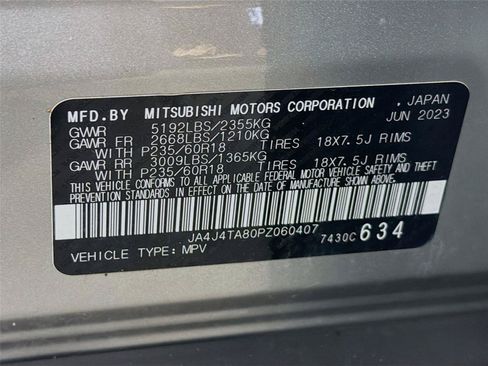 Used 2023 Mitsubishi Outlander ES AWD/4WD image 31