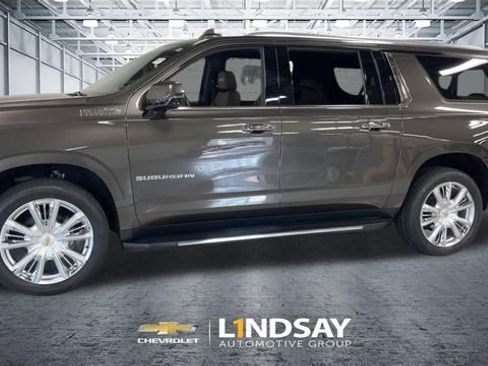 Certified 2021 Chevrolet Suburban High Country AWD/4WD image 6