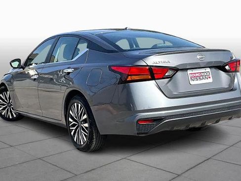 Certified 2024 Nissan Altima 2.5 SV image 12