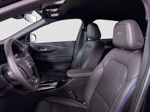 New 2026 Buick Envista Sport Touring w/ Convenience I Package FWD image 19