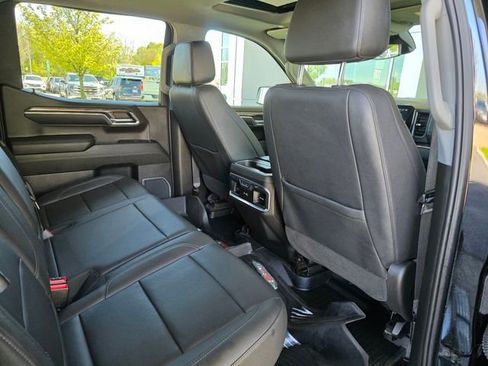 Used 2023 Chevrolet Silverado 1500 LTZ w/ LTZ Convenience Package II AWD/4WD image 14