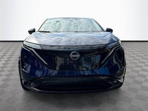 Used 2023 Nissan Ariya FWD image 2