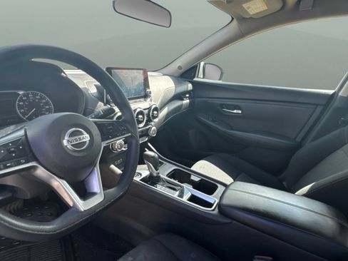 Used 2023 Nissan Sentra SV FWD image 10