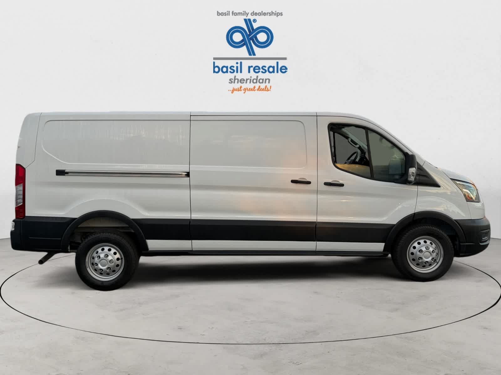 Used 2025 Ford Transit 350 148 Low Roof AWD w/ Load Area Protection Package image 8