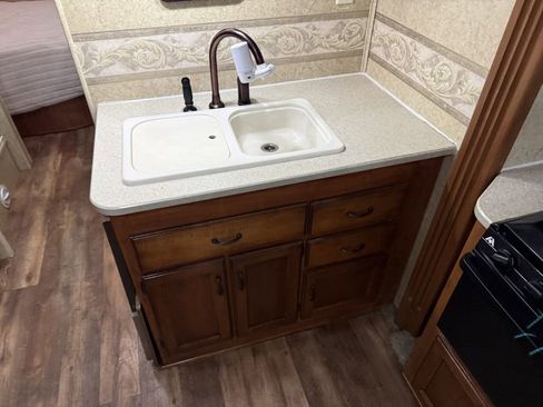 Used 2007 Ford E-450 and Econoline 450 image 55