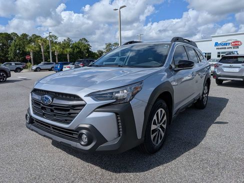 Certified 2023 Subaru Outback Premium AWD/4WD image 8