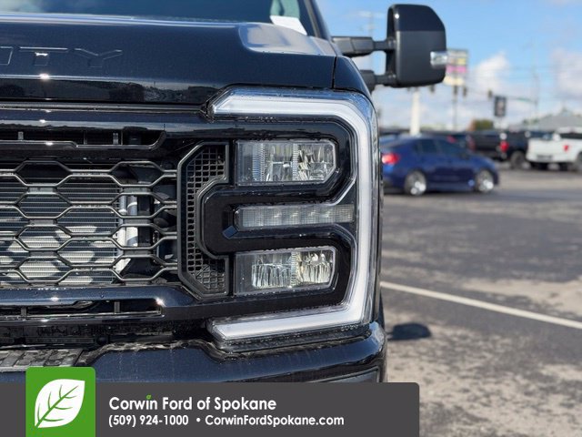 New 2026 Ford F350 Lariat w/ Black Appearance Package AWD/4WD image 7