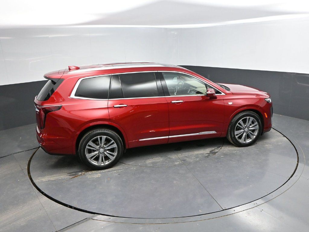 Used 2021 Cadillac XT6 Premium Luxury w/ Platinum Package AWD/4WD image 34