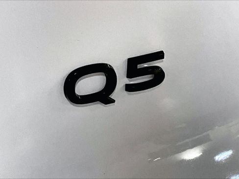 New 2026 Audi Q5 Premium image 15