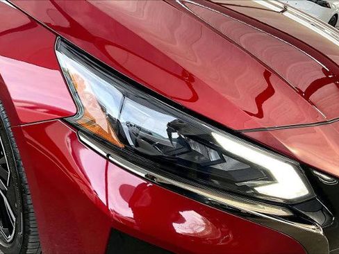 Certified 2023 Nissan Altima 2.5 SR image 27