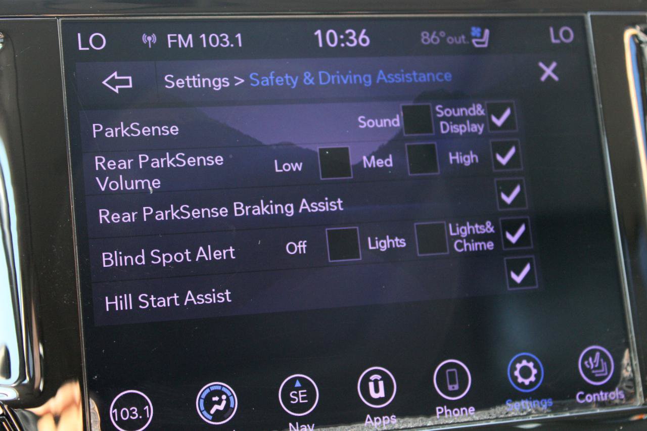 Used 2019 Chrysler Pacifica Limited FWD image 37