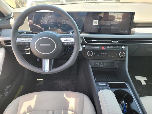 New 2026 Hyundai Sonata SEL FWD image 12