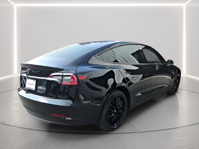Used 2023 Tesla Model 3 Standard Range RWD image 12