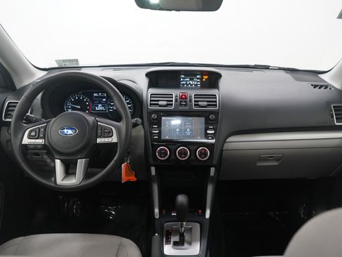 Used 2018 Subaru Forester 2.5i Premium image 13