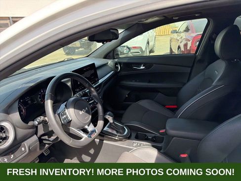 Used 2024 Kia Forte GT-Line w/ GT-Line Premium Package image 8