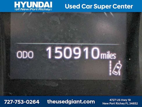 Used 2018 Toyota Camry LE FWD image 31
