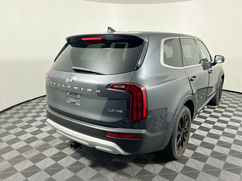 Used 2020 Kia Telluride LX FWD image 3