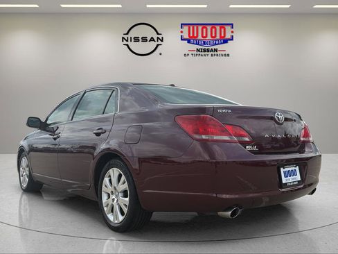 Used 2009 Toyota Avalon Limited FWD image 4