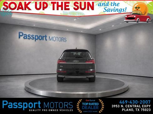 Used 2023 Audi Q5 2.0T Premium w/ Convenience Package AWD/4WD image 4